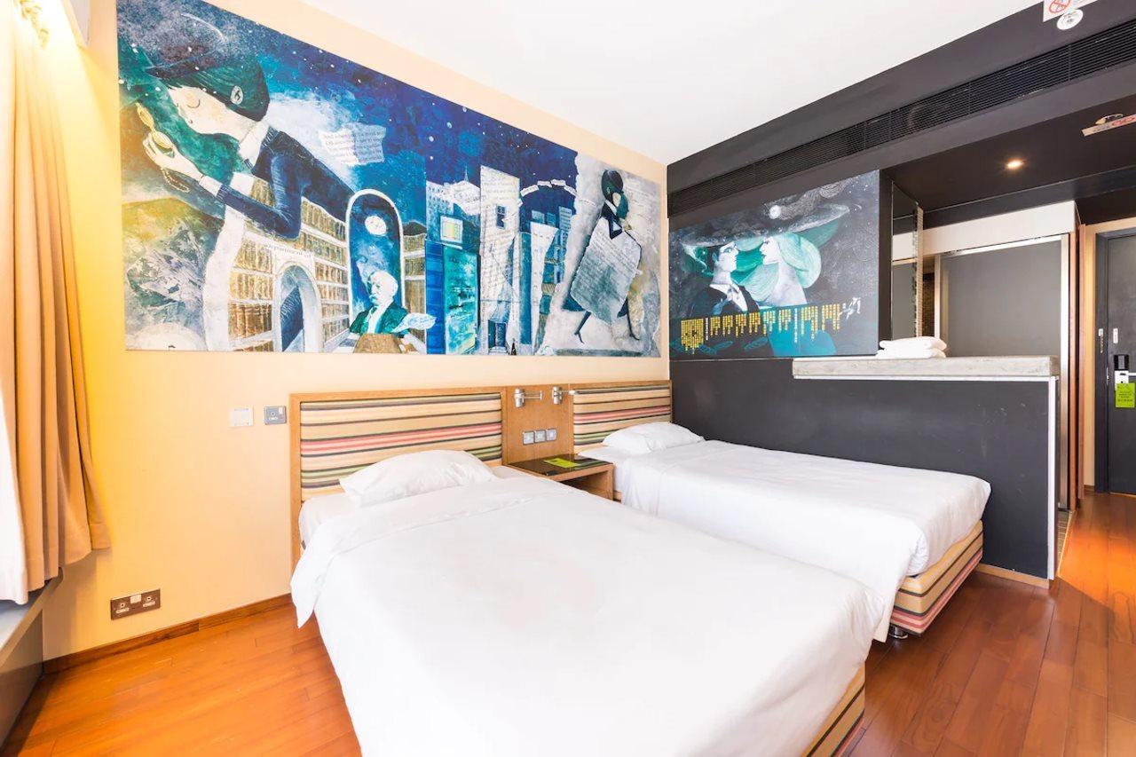 วาย ลอฟต์ ยูธ สแควร์ Hotel ฮ่องกง ภายนอก รูปภาพ