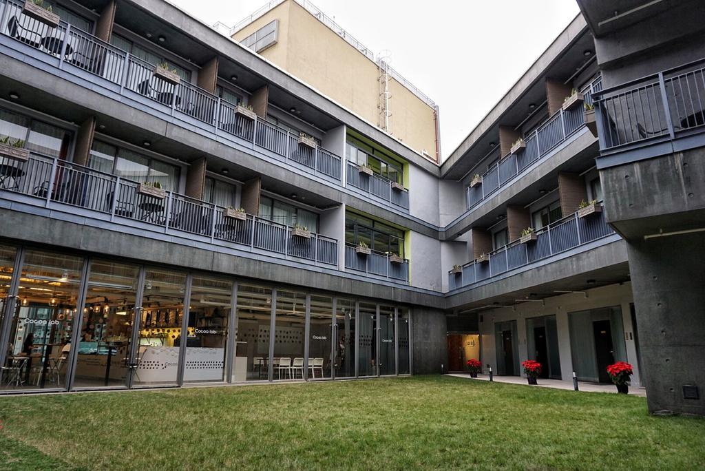 วาย ลอฟต์ ยูธ สแควร์ Hotel ฮ่องกง ภายนอก รูปภาพ