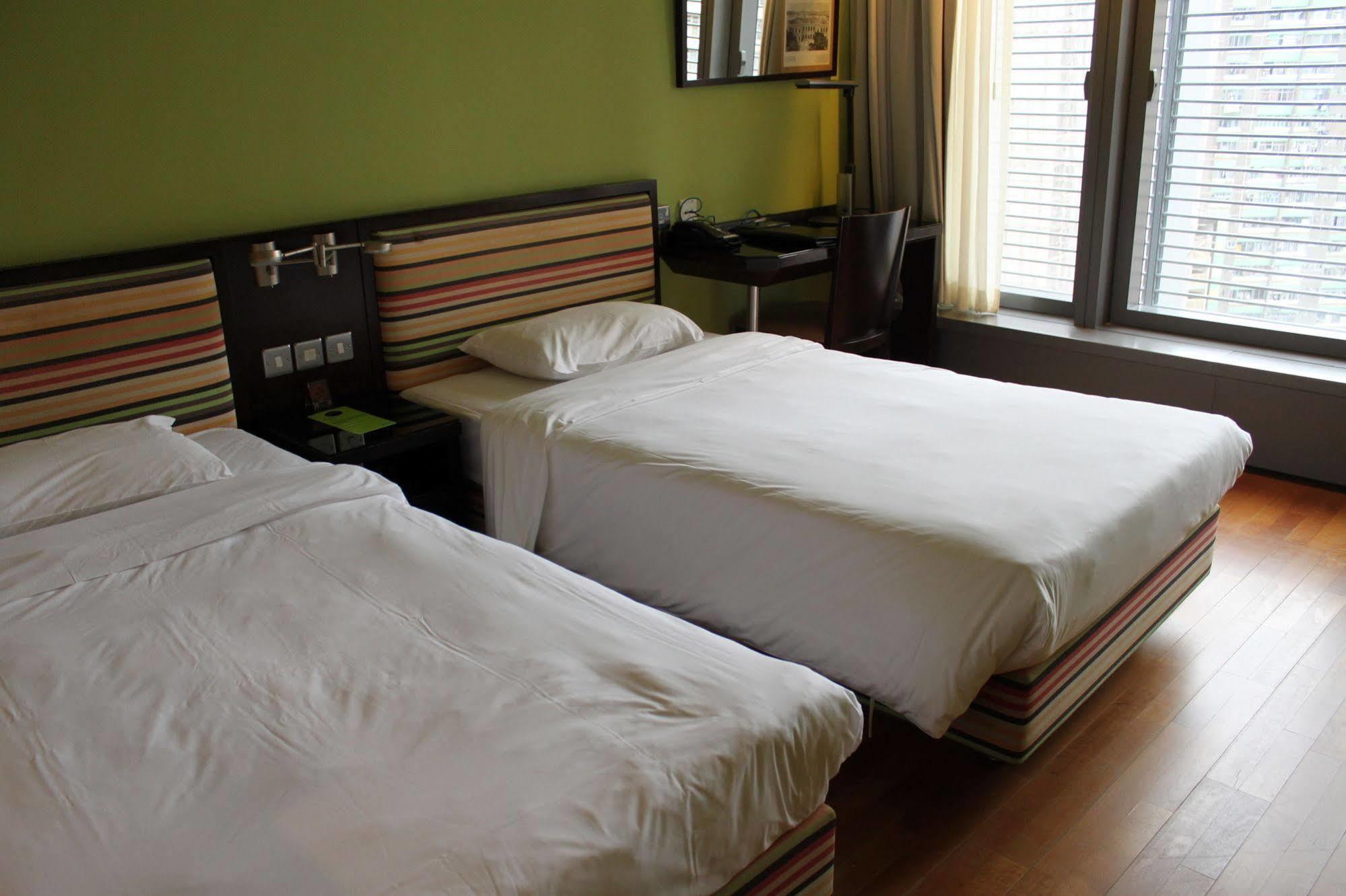 วาย ลอฟต์ ยูธ สแควร์ Hotel ฮ่องกง ภายนอก รูปภาพ